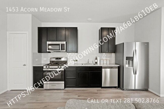 Foto del edificio - 1453 Acorn Meadow St