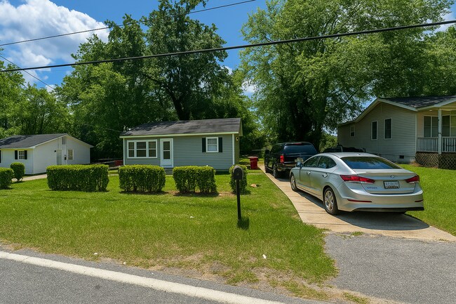 Foto del edificio - 1073 Haywood Rd