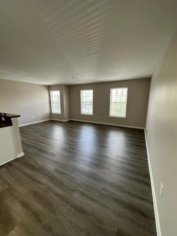 13017 Turnberry Ct, Southgate, MI 48195 Condo for Rent in Southgate