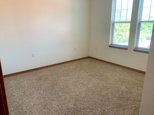 Bedroom - 2628 Arbor Dr