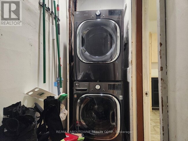 Photo du bâtiment - 72 William St