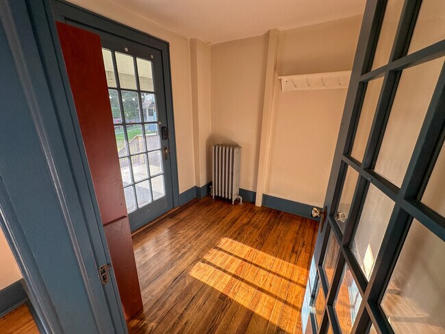 Foto del edificio - 412 Hudson St