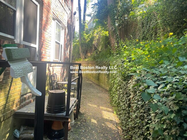 Foto del edificio - 38 Gibson St