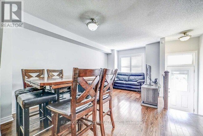 Building Photo - 52 Zezel Way