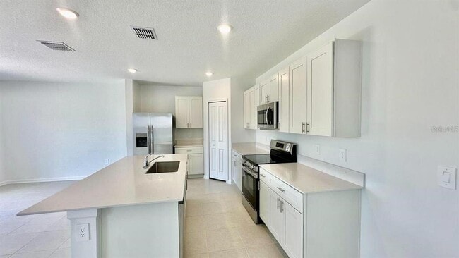 Foto del edificio - 5882 Le Marin Wy