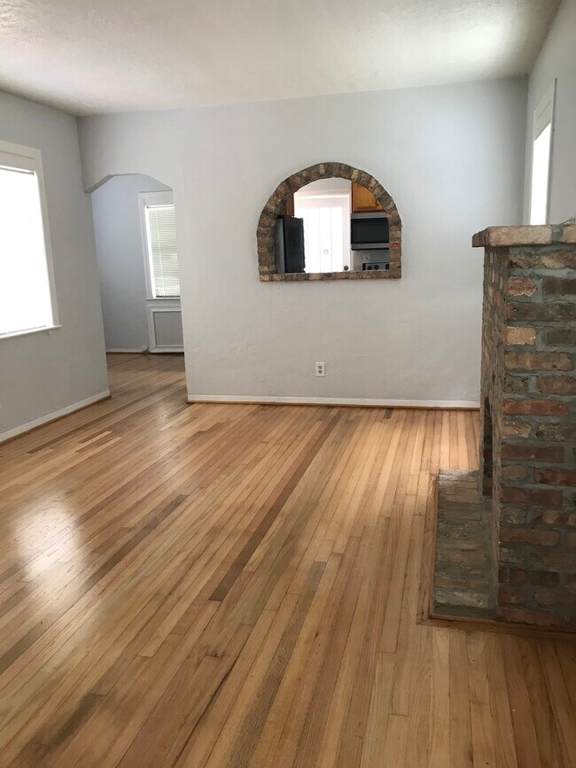 Foto del edificio - 1105 NE 118th St