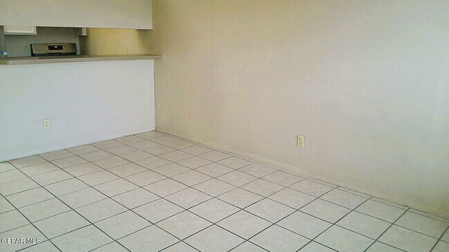 Foto del edificio - 3001 E Glen Dr