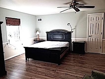 Building Photo - 12675 Encanto Way