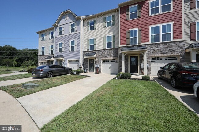 Building Photo - 304 Iannelli Rd
