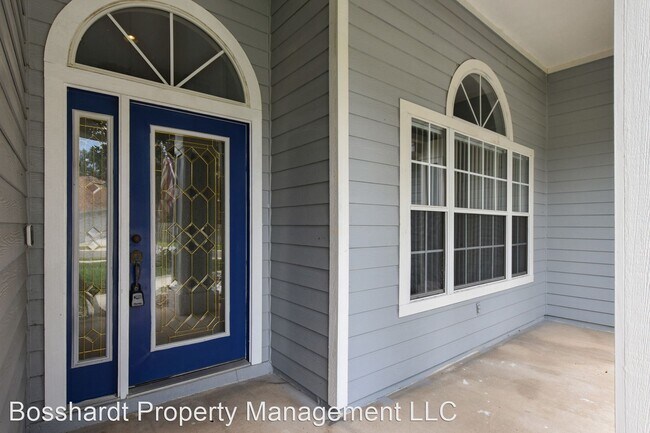 Building Photo - 4 br, 2 bath House - 1550 SW 66th Dr.
