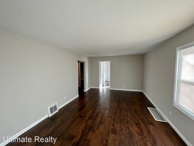 Building Photo - 3 br, 1 bath House - 10877 Pear Tree Ln.
