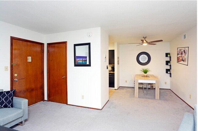 Foto del interior - Edgemont Park Apartments