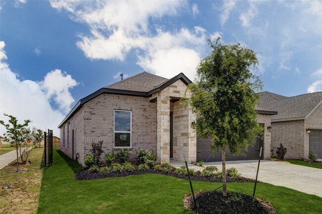 Building Photo - 31715 Wild Mdw Dr