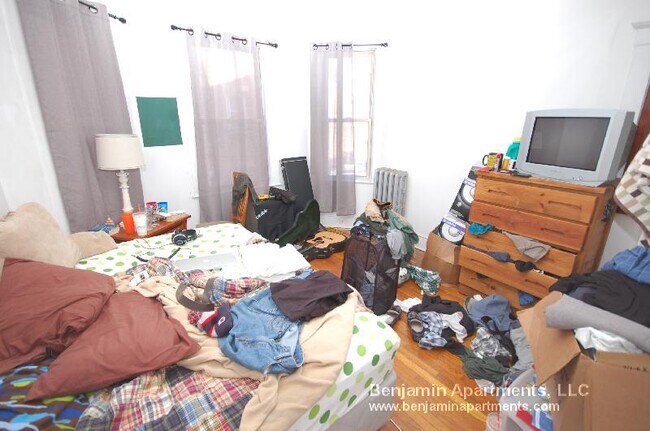Foto del edificio - 11 Scottfield Rd