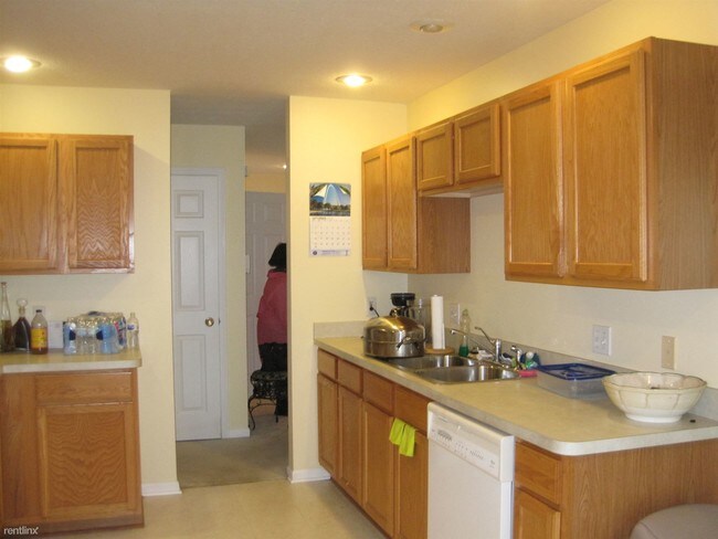 Building Photo - 2 br, 2 bath House - 7515 Glen Terra Dr