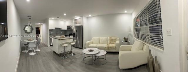 Building Photo - 271 Durham E