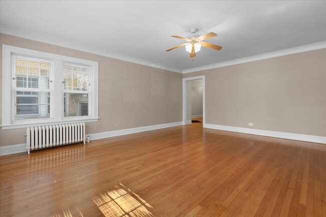 Building Photo - 811 Dobson St