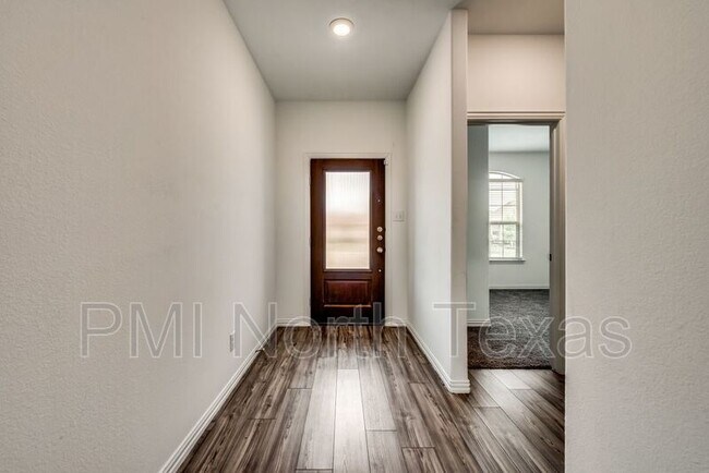 Building Photo - 5836 Priory Dr