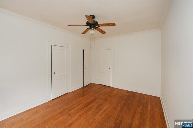 Foto del edificio - 38 River Edge Rd