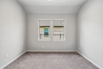 Building Photo - 7623 Coral Lk Dr