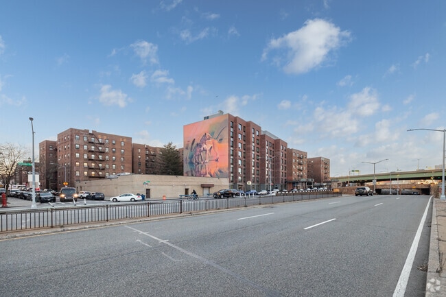 Building Photo - 92-54 Queens Blvd