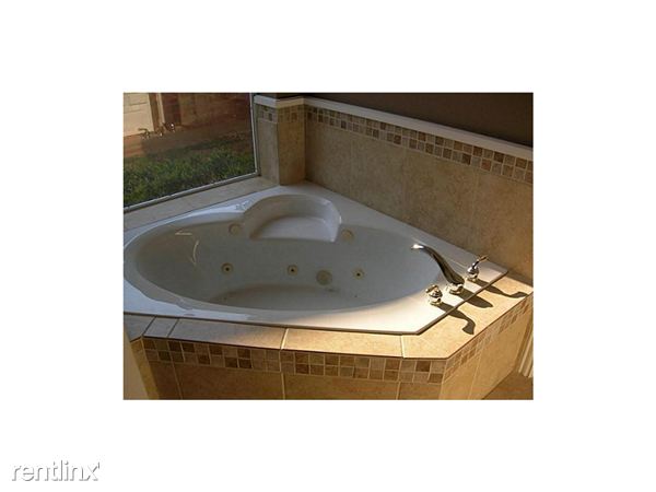 Building Photo - 3816 Acacia Trl
