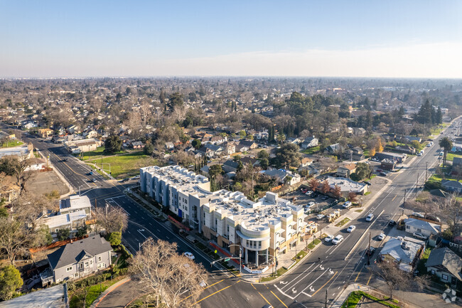 The Arbors at Oak Park - Apartments in Sacramento, CA | Apartments.com