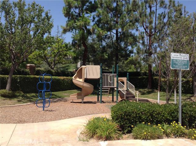 Foto del edificio - 16345 Creekside Pl