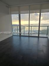 Foto principal - 888 Biscayne Blvd