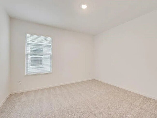 Building Photo - 1409 Merlin Blf St