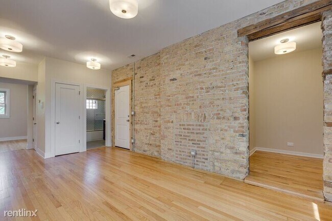 Foto del edificio - 2612 N Fairfield Ave