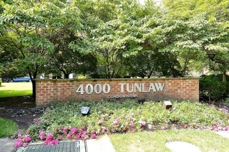 Building Photo - 4000 Tunlaw Rd NW