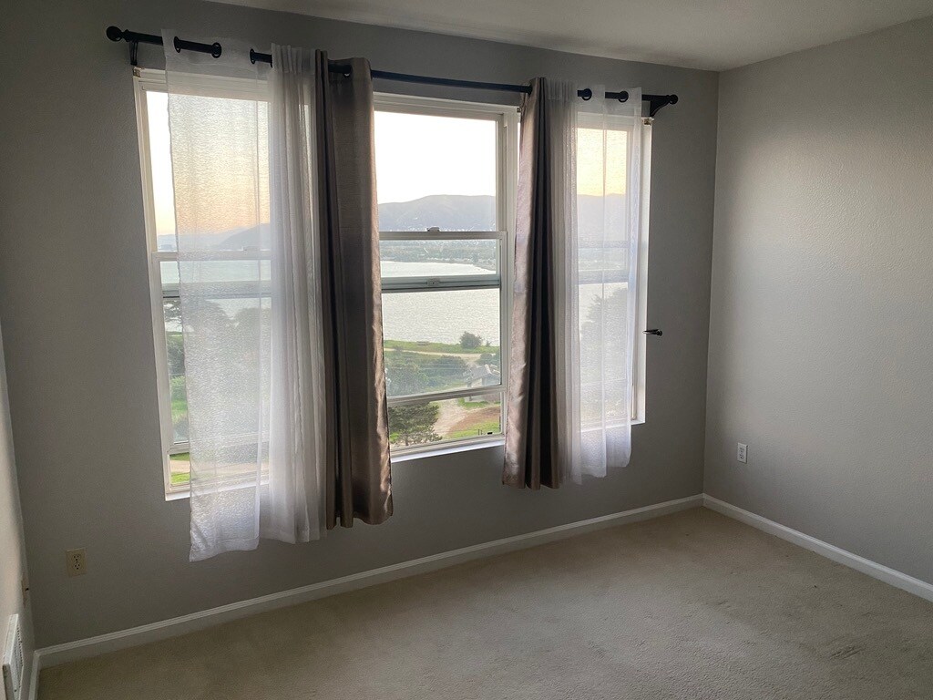 Best Bay View ! - 101 Crescent Way