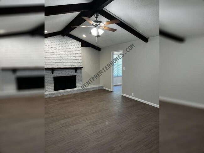 Building Photo - 303 Beaconsfield Rd