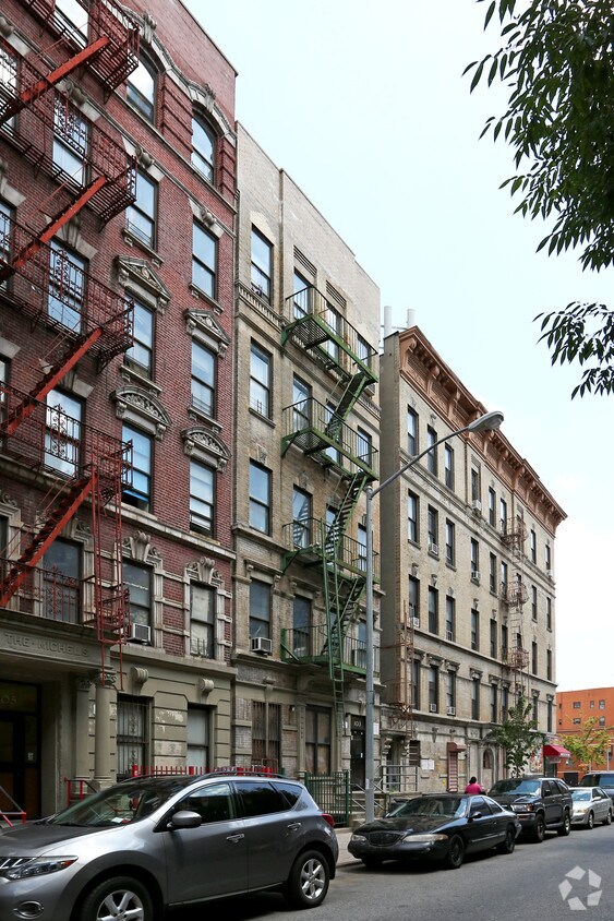 Building Photo - 103 W 137th St