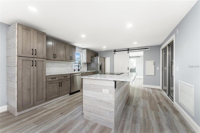 Building Photo - 11916 SW Newman Terrace