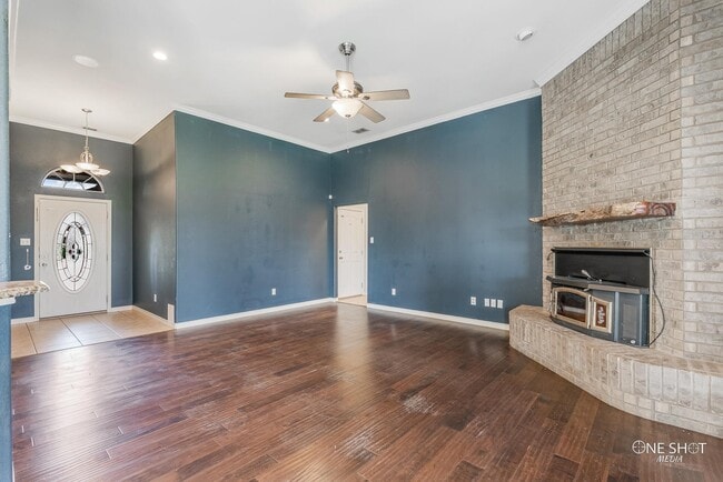 Building Photo - 7017 Springwater Ave