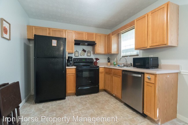 Foto del edificio - 4 br, 3 bath House - 124 Vineyard Dr.