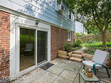 Building Photo - 3 br, 2 bath House - 4619 Briarclift Rd