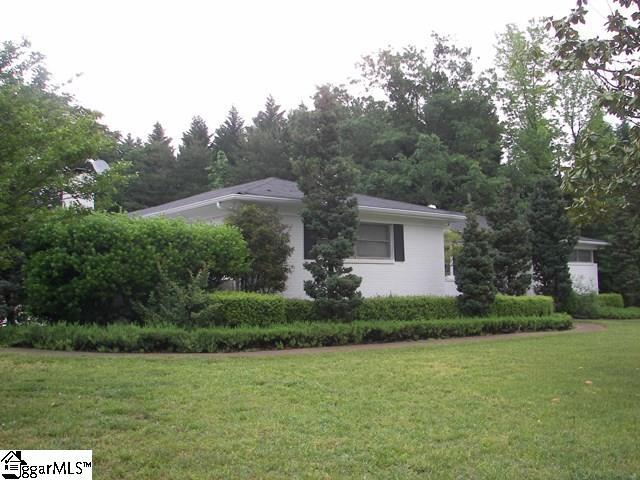 Building Photo - 301 Azalea Ct