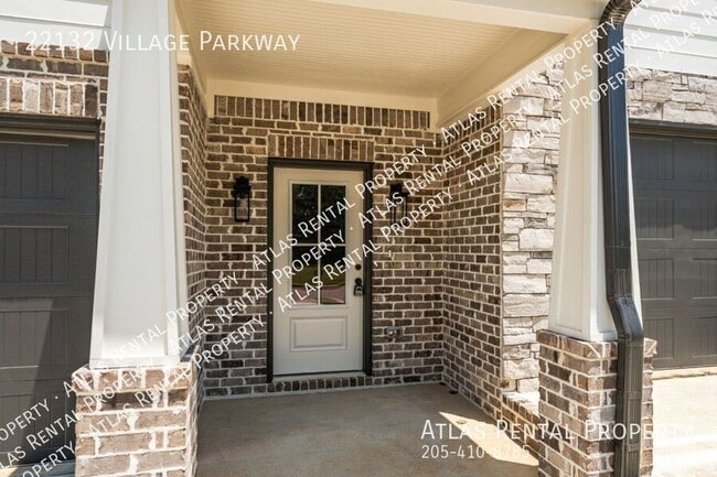 Foto del edificio - 22132 Village Pkwy