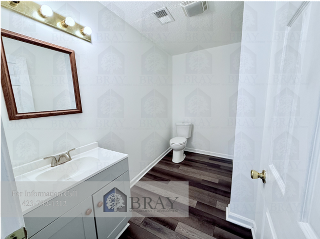 Foto del edificio - Charming Fully Remodeled 2-Bedroom Home in...