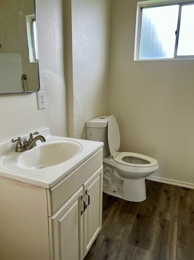 Foto del edificio - 3 Bedroom, 2 Bathroom House for Rent - Move-in Special $1,000 off 1st Month's Rent!