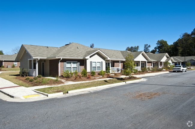 Building Photo - Maple Square Apartments