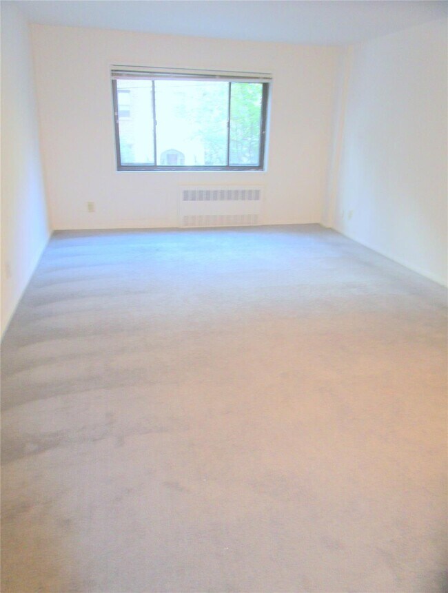 Foto del edificio - 680 N Terrace Ave