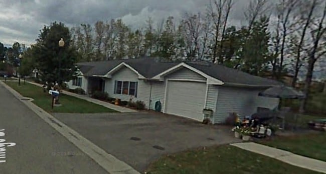 Building Photo - Niagara Village