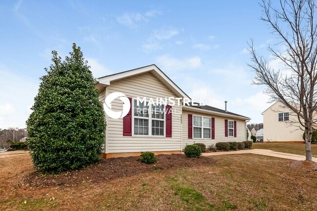 Building Photo - 3 Bedroom Pet-Friendly Home in Charlotte, ...