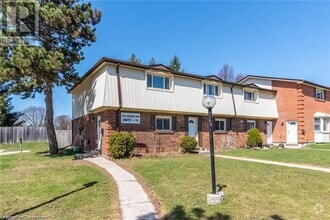 Building Photo - 144 Jansen Ave