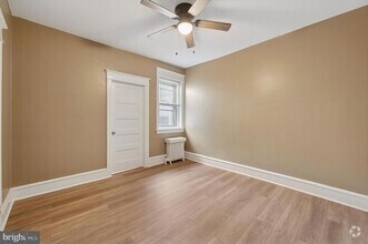 Building Photo - 5215 Spruce St