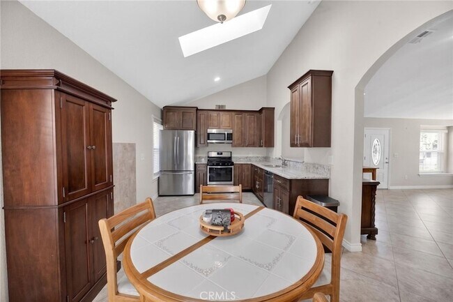 Foto del edificio - 39427 Canyon Rim Cir